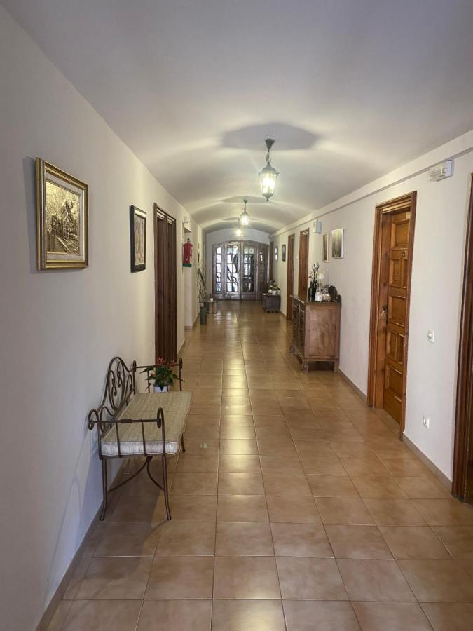 Monasterio De Santa Maria De Valvanera Anguiano Bagian luar foto
