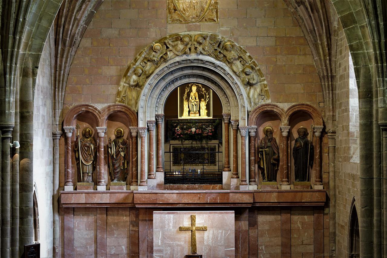 Monasterio De Santa Maria De Valvanera Anguiano Bagian luar foto