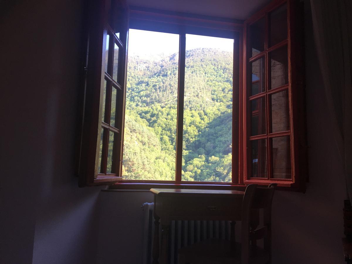 Monasterio De Santa Maria De Valvanera Anguiano Bagian luar foto