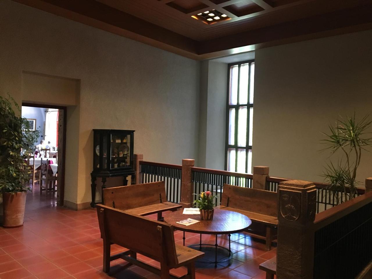 Monasterio De Santa Maria De Valvanera Anguiano Bagian luar foto